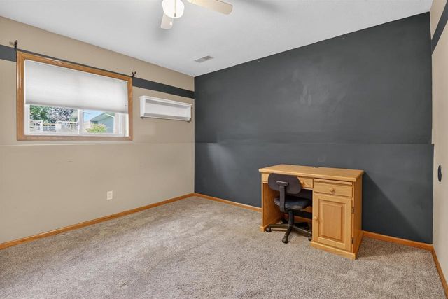 753 Walker Way, Edgerton, WI 53534