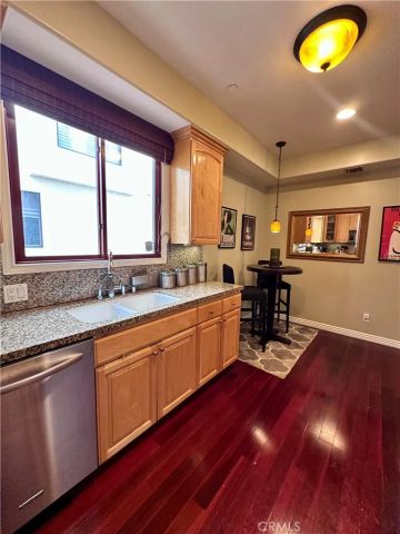 4328 Gentry Avenue 2, Studio City, CA 91604