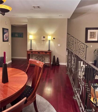4328 Gentry Avenue 2, Studio City, CA 91604