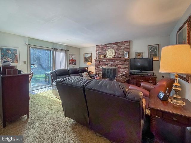 1007 DICK AVE, Warminster, PA 18974