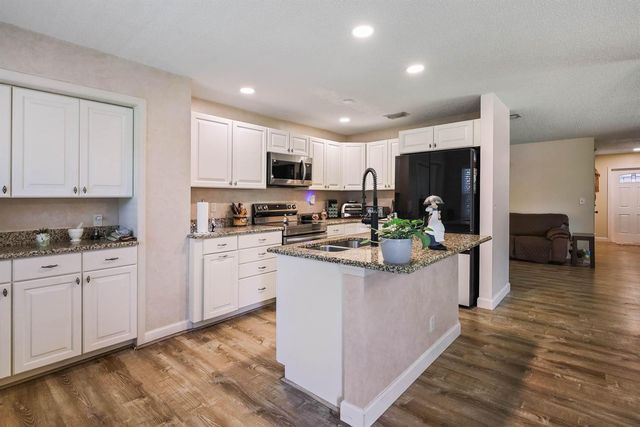 6881 Willow Creek Run, Lake Worth, FL 33463