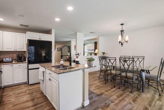 6881 Willow Creek Run, Lake Worth, FL 33463