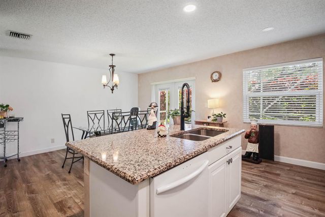 6881 Willow Creek Run, Lake Worth, FL 33463