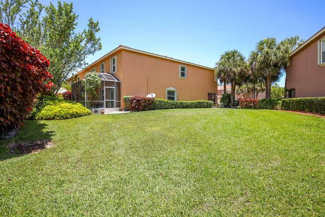 6881 Willow Creek Run, Lake Worth, FL 33463