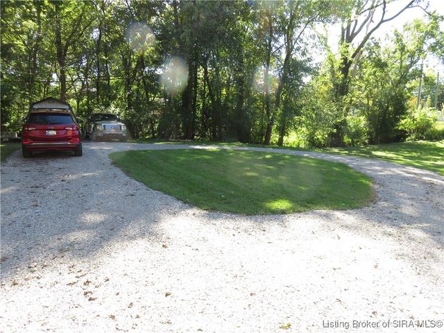 910 E Second Street, Madison, IN 47250