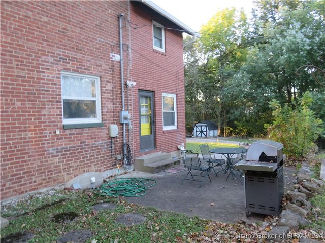 910 E Second Street, Madison, IN 47250