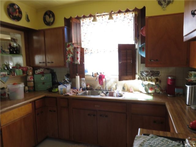 910 E Second Street, Madison, IN 47250