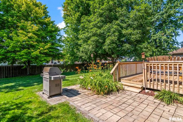 3908 Thackeray Drive, Springfield, IL 62711
