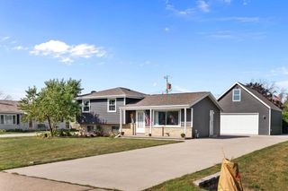 1158 LORETTA AVENUE, Menasha, WI 54952