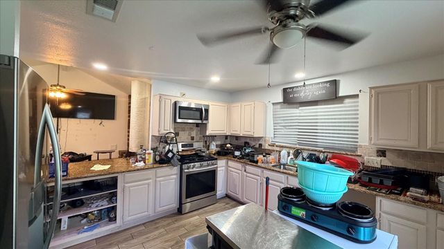 3403 Golders Green Drive, Houston, TX 77082