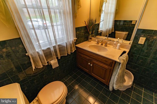 339 CHURCHTOWN RD, Narvon, PA 17555