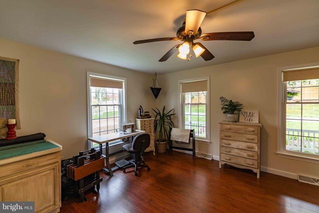 339 CHURCHTOWN RD, Narvon, PA 17555