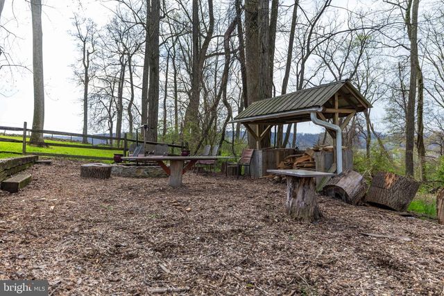 339 CHURCHTOWN RD, Narvon, PA 17555