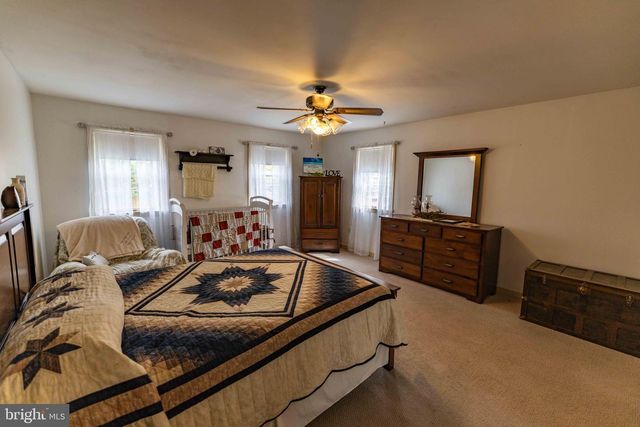 339 CHURCHTOWN RD, Narvon, PA 17555