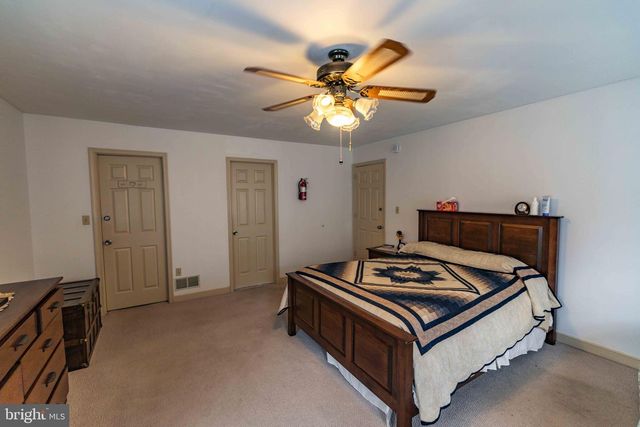 339 CHURCHTOWN RD, Narvon, PA 17555