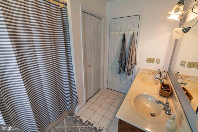 339 CHURCHTOWN RD, Narvon, PA 17555