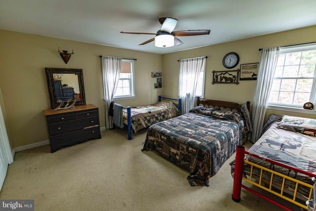 339 CHURCHTOWN RD, Narvon, PA 17555