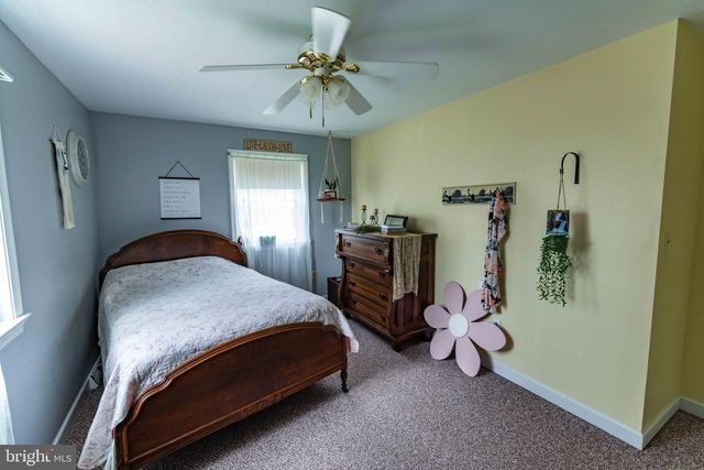 339 CHURCHTOWN RD, Narvon, PA 17555