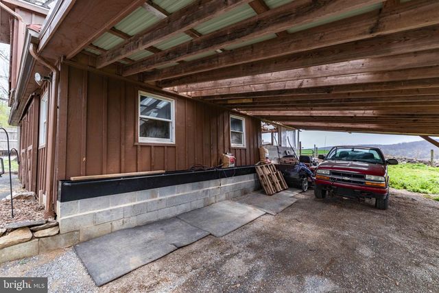 339 CHURCHTOWN RD, Narvon, PA 17555