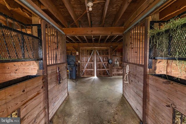 339 CHURCHTOWN RD, Narvon, PA 17555