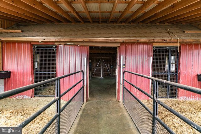 339 CHURCHTOWN RD, Narvon, PA 17555