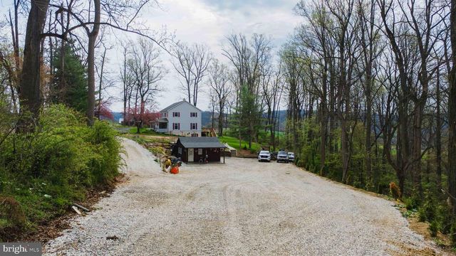 339 CHURCHTOWN RD, Narvon, PA 17555