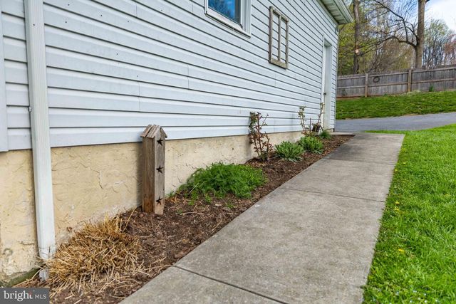 339 CHURCHTOWN RD, Narvon, PA 17555