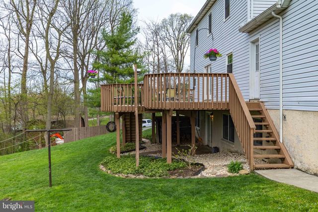 339 CHURCHTOWN RD, Narvon, PA 17555