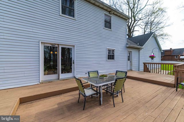 339 CHURCHTOWN RD, Narvon, PA 17555
