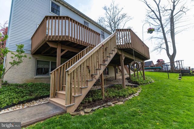 339 CHURCHTOWN RD, Narvon, PA 17555