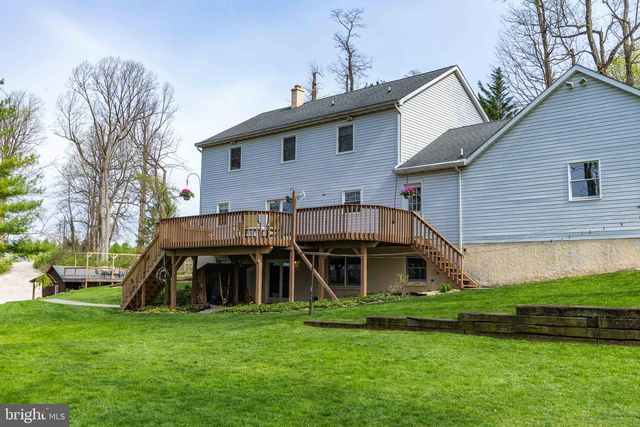 339 CHURCHTOWN RD, Narvon, PA 17555