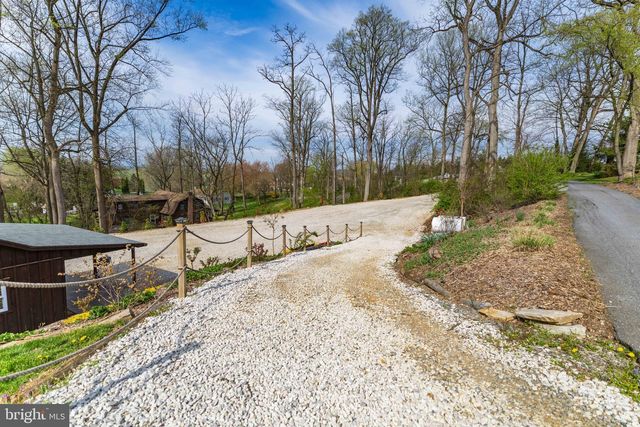 339 CHURCHTOWN RD, Narvon, PA 17555