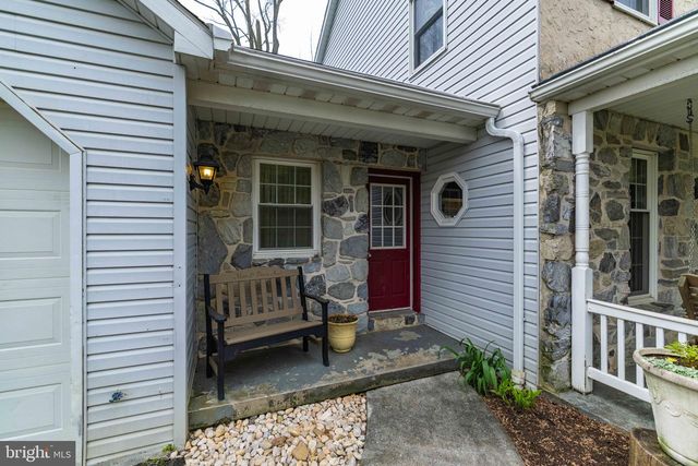 339 CHURCHTOWN RD, Narvon, PA 17555