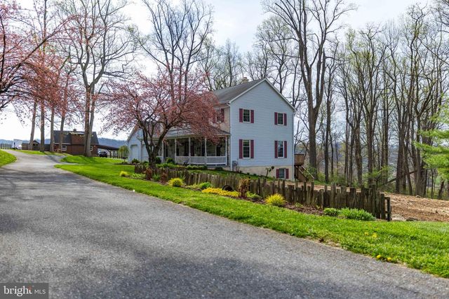 339 CHURCHTOWN RD, Narvon, PA 17555