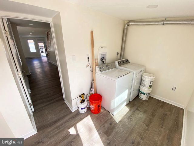 3555 EMERALD ST, Philadelphia, PA 19134