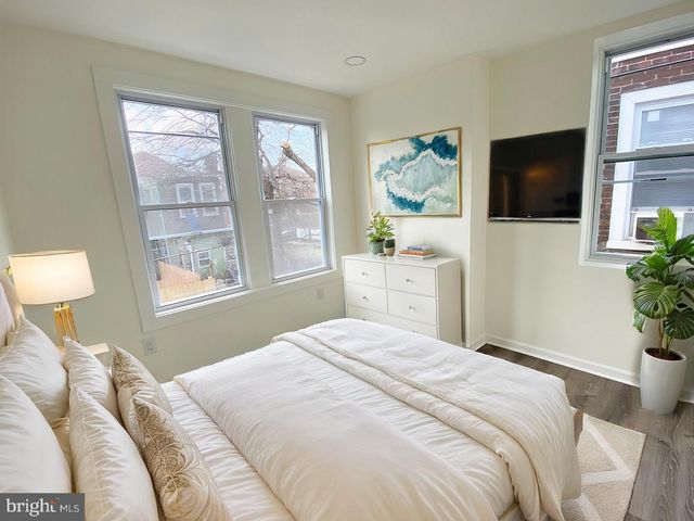 3555 EMERALD ST, Philadelphia, PA 19134