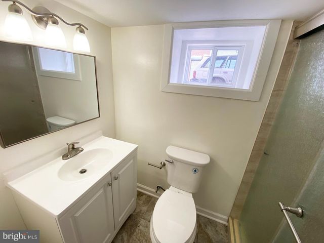 3555 EMERALD ST, Philadelphia, PA 19134