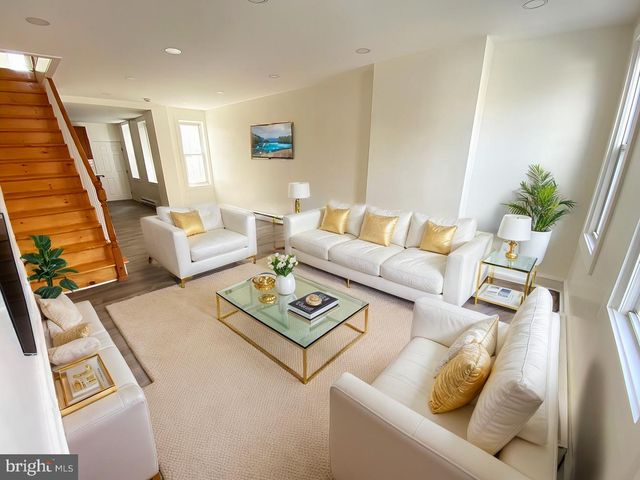 3555 EMERALD ST, Philadelphia, PA 19134