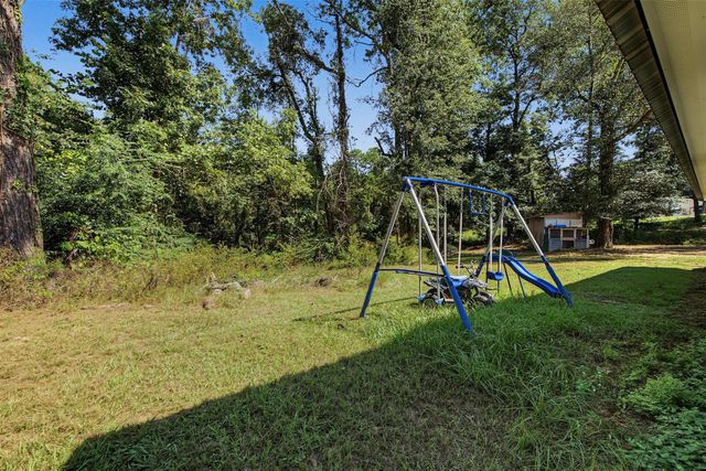 282 E Slumberlane Drive, Livingston, TX 77351