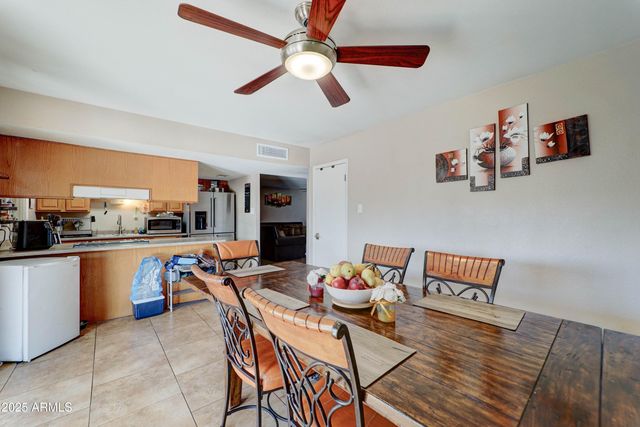 4727 W NORTHVIEW Avenue, Glendale, AZ 85301