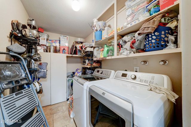 4727 W NORTHVIEW Avenue, Glendale, AZ 85301