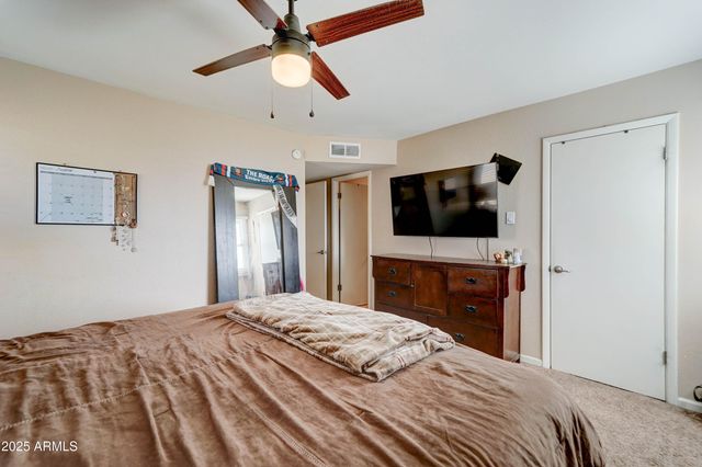 4727 W NORTHVIEW Avenue, Glendale, AZ 85301