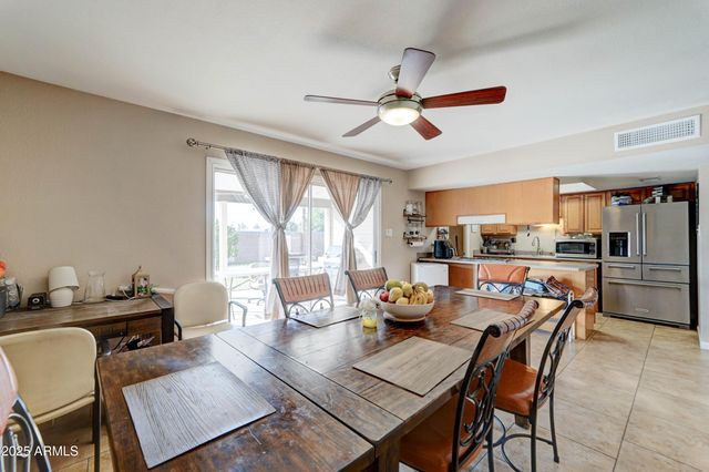 4727 W NORTHVIEW Avenue, Glendale, AZ 85301