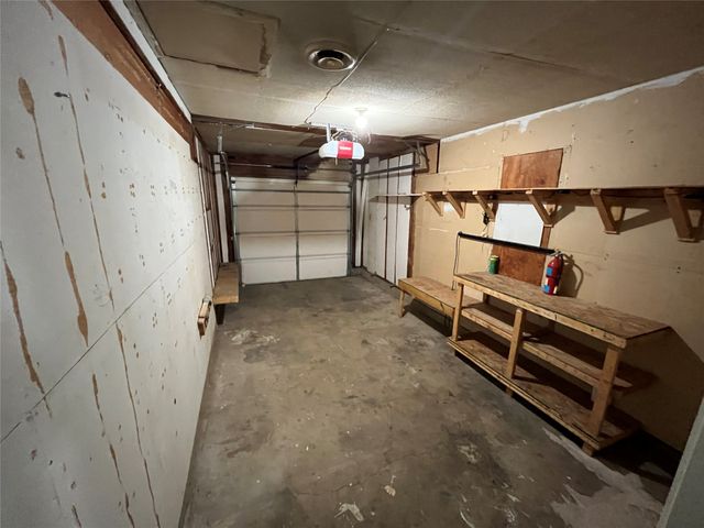 1841 S Perry Road, Carrollton, TX 75006