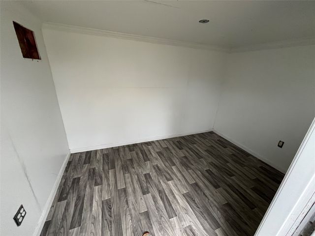 1841 S Perry Road, Carrollton, TX 75006