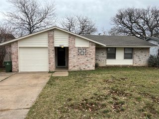 1841 S Perry Road, Carrollton, TX 75006