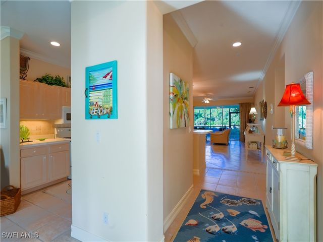 1015 Tarpon Cove DR 1403, Naples, FL 34110