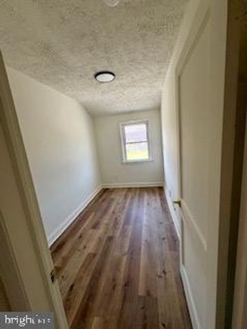 326 STEMMERS RUN RD, Baltimore, MD 21221