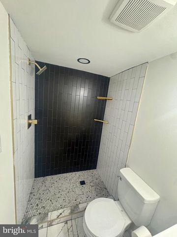 326 STEMMERS RUN RD, Baltimore, MD 21221