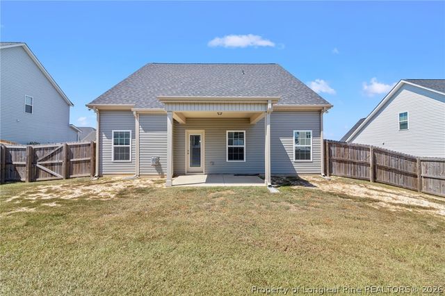 332 Brentmoor Drive, Raeford, NC 28376